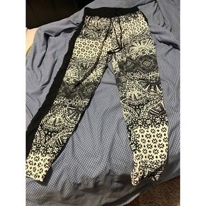 Rue21 Womens Black White Medallion Print Jogger Pants Medium Boho Side Stripe